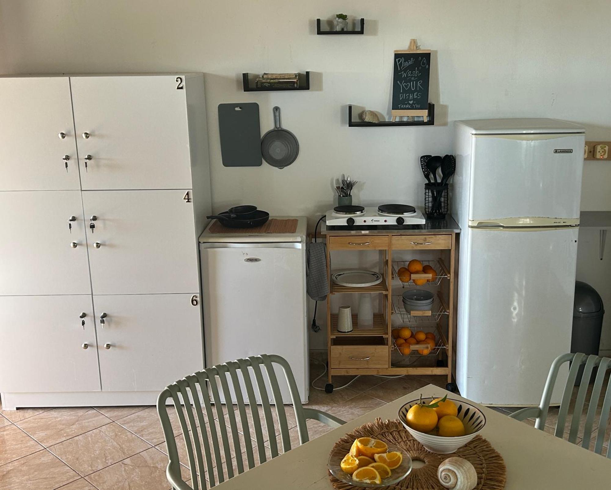 הימארה Hostel On The Hill - By Filikuri Beach מראה חיצוני תמונה